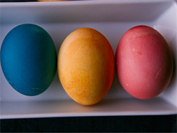 Come decorare le uova di pasqua: tecniche e accorgimenti - colori naturali
