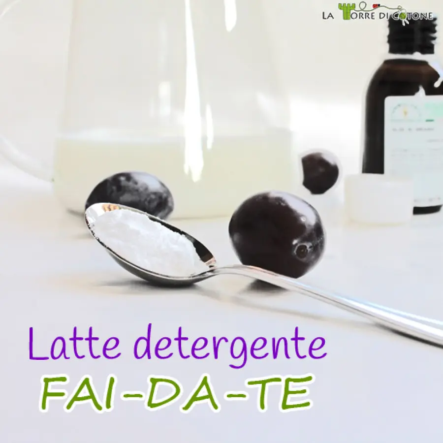 Latte detergente naturale fai da te per la pulizia del viso