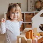 Quarantena e bambini: come trascorrere questo periodo a casa