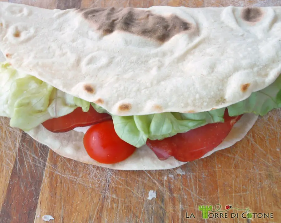 Come fare le piadine in casa: ricetta veloce