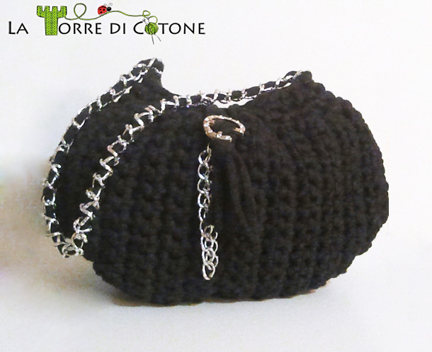 Borse in fettuccia - Schema borsa all'uncinetto