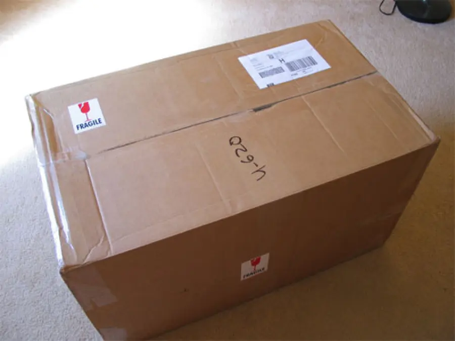 Il postino suona sempre due volte... anzi tre!